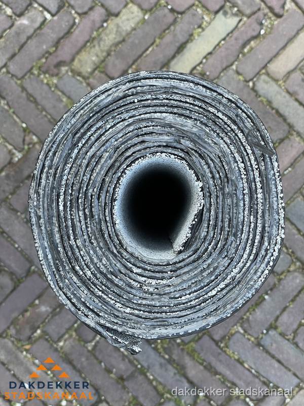 Rol EPDM dakbedekking materiaal voor plat dak in Stadskanaal